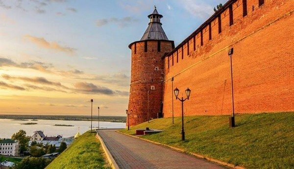 Нижегородский кремль — Нижний Новгород на маршруте теплохода «Козьма Минин»